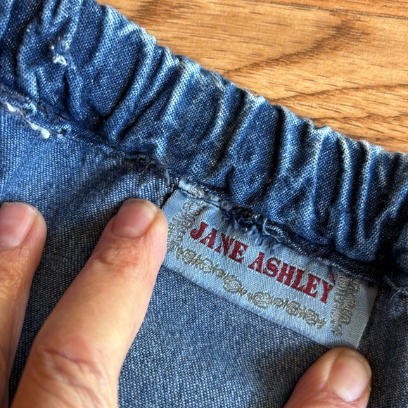 Jane Ashley Blue Maxi Skirt with Red Floral Embroidery - Picture 2 of 16